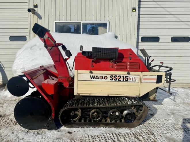 除雪機ワドー SS215DH 21馬力 ディーゼル大型除雪機 2段オーガ