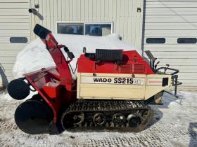 除雪機　ワドー SS215DH 21馬力 ディーゼル大型除雪機 2段オーガ