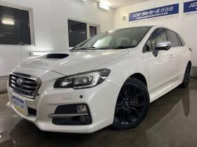 レヴォーグ　２．０ＧＴ－Ｓアイサイト　アドバンスセーフティＰＫＧ　スバルＤＩＴツインカムターボ　禁煙車　純正１８インチＡＷ　スタッドレスタイヤ付　純正ナビ（フルセグ地デジ　ＤＶＤ再生　Ｂｌｕｅｔｏｏｔｈ）＋バックカメラ　純正ハーフレザーシート　ＬＥＤヘッドライト　アイサイトアシストモニター　レーダークルーズコントロール　ブラインドスポット　両席パワーシート　エンジンスターター　ＥＴＣ  4WD 2000 5Dr