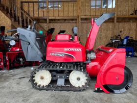 除雪機　ホンダ　HSM1590i ★オーガローリング☆ハイブリッド☆バッテリー新品・整備済み☆即納可能！