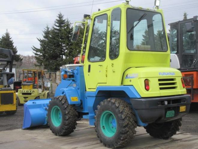 ホイールローダフルカワ　FL302-3 4WD 2Dr 4WD 2Dr