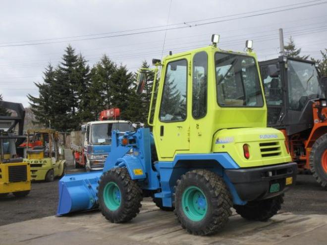 ホイールローダフルカワ　FL302-3 4WD 2Dr 4WD 2Dr