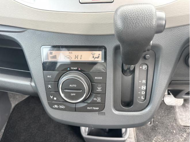 ワゴンR660FX 4WD　ローンが不安な方＜優遇ローン＞1年保証　寒冷地仕様　社外ナビ　シートH 4WD 660 5Dr