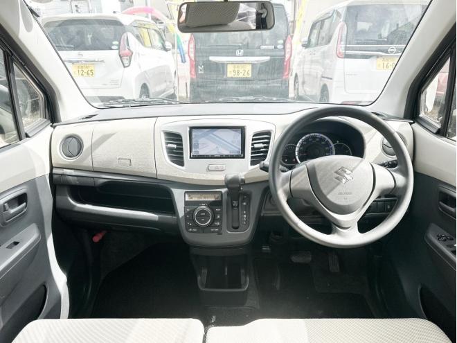 ワゴンR660FX 4WD　ローンが不安な方＜優遇ローン＞1年保証　寒冷地仕様　社外ナビ　シートH 4WD 660 5Dr