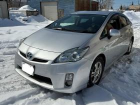 プリウス　S 1800 4Dr