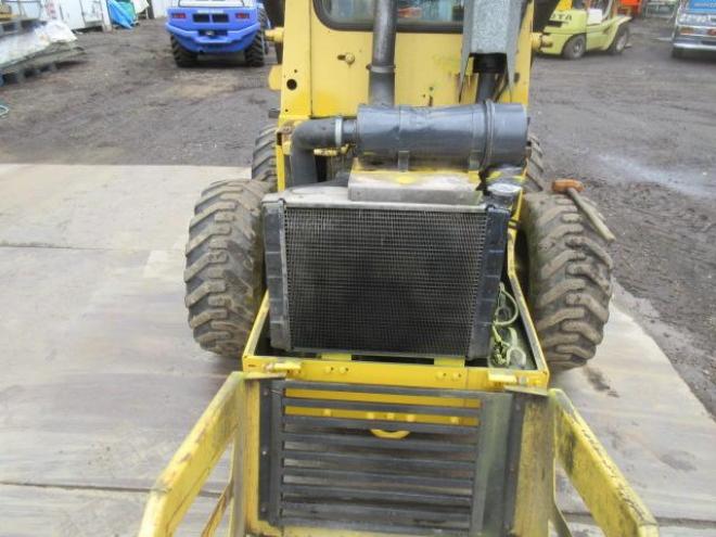スキッドステアローダFORD　new holland L455