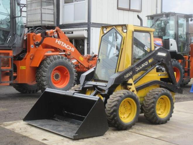 スキッドステアローダFORD　new holland L455