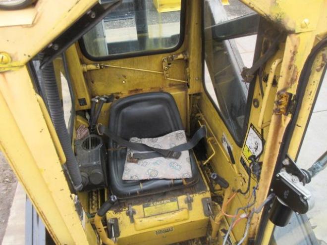 スキッドステアローダFORD　new holland L455