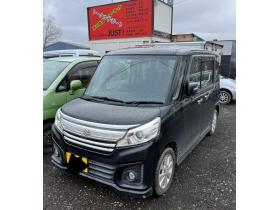 スペーシア　カスタム/ハイブリッド4WD 4WD 660 5Dr