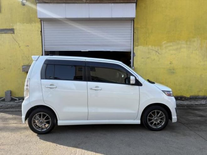 ワゴンR（店長おすすめコミコミ車）スティングレーX 4WD 660 5Dr