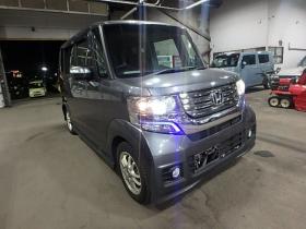 N-BOX　カスタムG Lパッケージ　検9/4パワスラ夏冬タイヤアルミ付 2WD 660