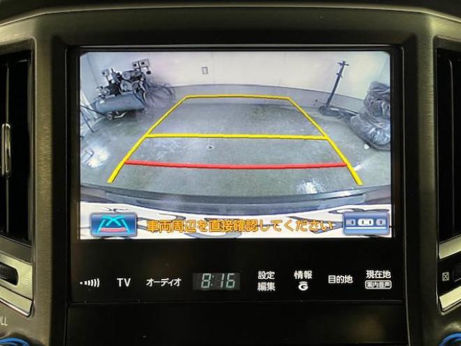 クラウンハイブリッドアスリートＳ　Ｆｏｕｒ　寒冷地仕様　禁煙車　ＷＡＫＯＳバリアスコーティング済　純正１７インチＡＷ　社外１７ＡＷ＋スタッドレスタイヤ付　純正ＨＤＤナビ（フルセグ地デジ　ＤＶＤ再生　Ｂｌｕｅｔｏｏｔｈ対応）＋バックカメラ　電動サンルーフ　ブラックレザーシートカバー　ＰＵＳＨスタート　スマートキー　クルーズコントロール　フロントガラス熱線　ステアリングヒーター　ミラーヒーター　両席パワーシート　タイミングチェーン車　ＨＩＤヘッドライト　横滑り防止装置　ＥＴＣ 4WD 2500 4Dr