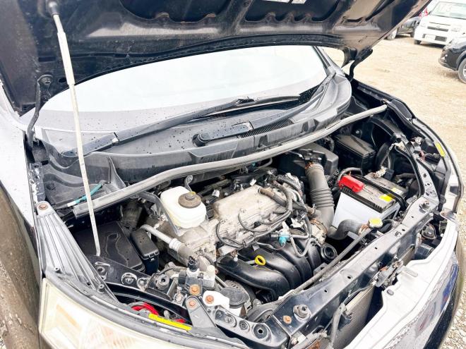 ヴォクシー2.0ZS煌Ⅱ 4WD　ローンが不安な方＜優遇ローン＞　1年保証付　後期型　寒冷地　純正ナビ