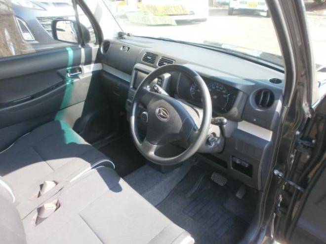 ムーヴコンテカスタムX　４WD 660 5Dr
