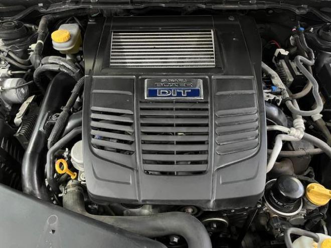 レヴォーグ１．６ＧＴ－Ｓアイサイト　アドバンスドＰＫＧ　スバルＤＩＴツインカムターボ　禁煙車　シュタイナー１８インチＡＷ＋新品夏タイヤ　純正１７ＡＷ＋スタッドレスタイヤ付　純正ナビ（フルセグ地デジ　ＤＶＤ再生　Ｂｌｕｅｔｏｏｔｈ）＋バックカメラ　ＬＥＤヘッドライト　エンジンスターター　ドライブレコーダー　オプション５連デイライト　クルーズコントロール　両席パワーシート　アイドリングストップ　パドルシフト　ＥＴＣ 4WD 1600 5Dr