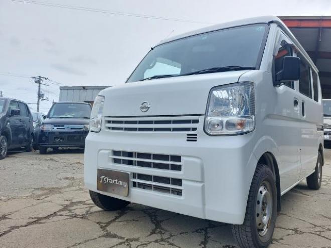 NV100クリッパー DX GLパッケージ ハイルーフ(エブリィバンOEM) 切替4WD 660 5Dr 