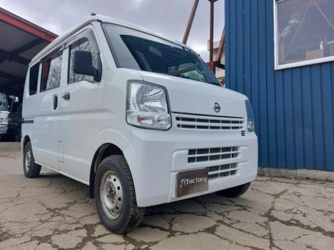 NV100クリッパー DX GLパッケージ ハイルーフ(エブリィバンOEM) 切替4WD 660 5Dr 