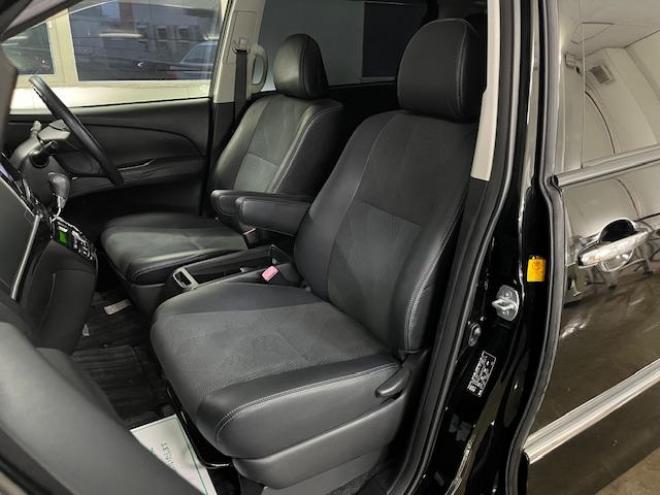 エスティマアエラスプレミアムエディション　後期型　本州仕入　禁煙車　ＷＡＫＯＳバリアスコーティング済　純正ブラポリ１８インチＡＷ　純正１６ＡＷ＋スタッドレスタイヤ付　両側パワースライドドア　ツインサンルーフ　アルパインＨＤＤナビ（フルセグ地デジ　ＤＶＤ再生　Ｂｌｕｅｔｏｏｔｈ）＋バックカメラ　純正ハーフレザーシート　ＰＵＳＨスタート　スマートキー　クルーズコントロール　運転席パワーシート　前後コーナーセンサー　タイミングチェーン車　ビルトインＥＴＣ　ＨＩＤ ヘッドライト 4WD 2400 5Dr
