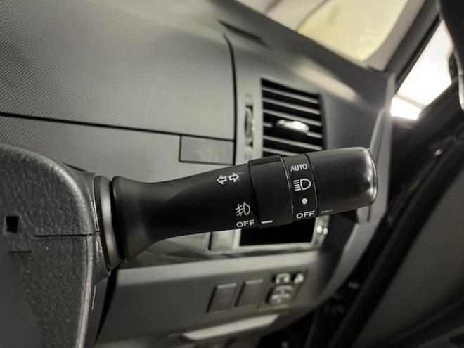 エスティマアエラスプレミアムエディション　後期型　本州仕入　禁煙車　ＷＡＫＯＳバリアスコーティング済　純正ブラポリ１８インチＡＷ　純正１６ＡＷ＋スタッドレスタイヤ付　両側パワースライドドア　ツインサンルーフ　アルパインＨＤＤナビ（フルセグ地デジ　ＤＶＤ再生　Ｂｌｕｅｔｏｏｔｈ）＋バックカメラ　純正ハーフレザーシート　ＰＵＳＨスタート　スマートキー　クルーズコントロール　運転席パワーシート　前後コーナーセンサー　タイミングチェーン車　ビルトインＥＴＣ　ＨＩＤ ヘッドライト 4WD 2400 5Dr