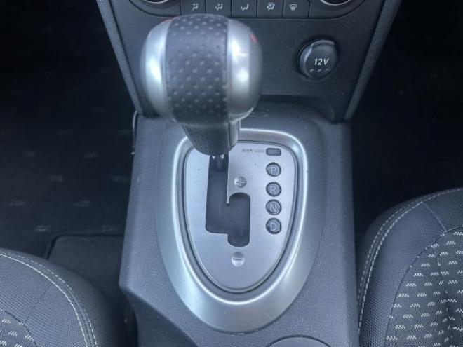 デュアリス2.0 20G FOUR 5名 4WD 2000 5Dr