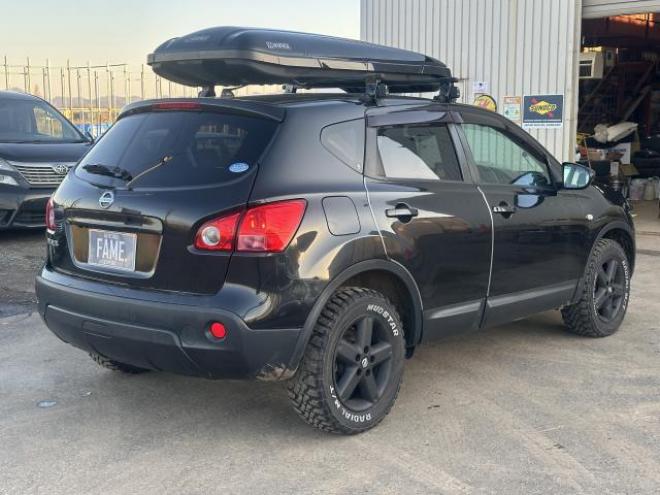 デュアリス2.0 20G FOUR 5名 4WD 2000 5Dr
