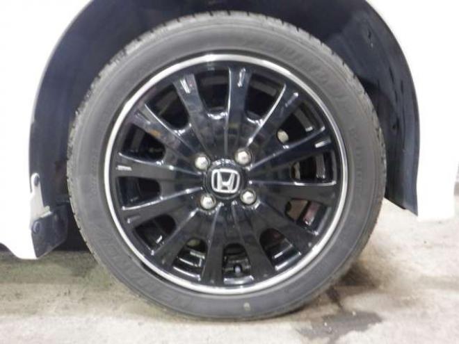 N-BOXカスタムG ターボAパッケージ 2トーンカラースタイル 4WD　ナビ・TV・B/T・Bカメラ・両側パワスラ・ 660