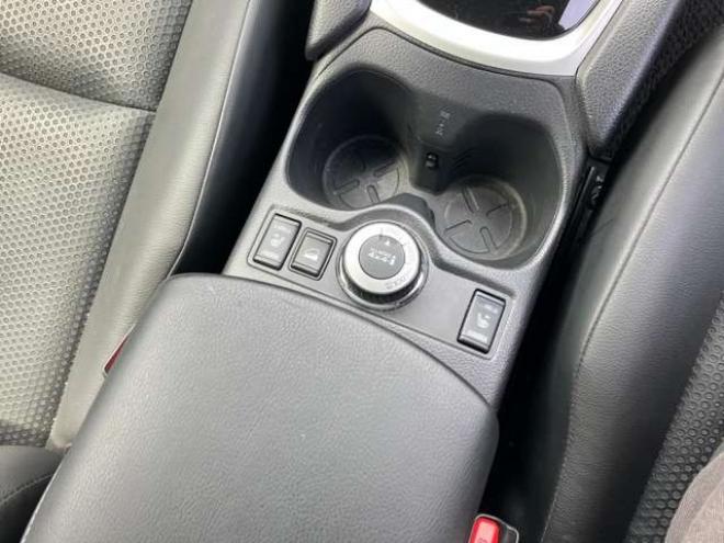 エクストレイル2.0 20X エマージェンシーブレーキパッケージ 2列車 4WD　 2000