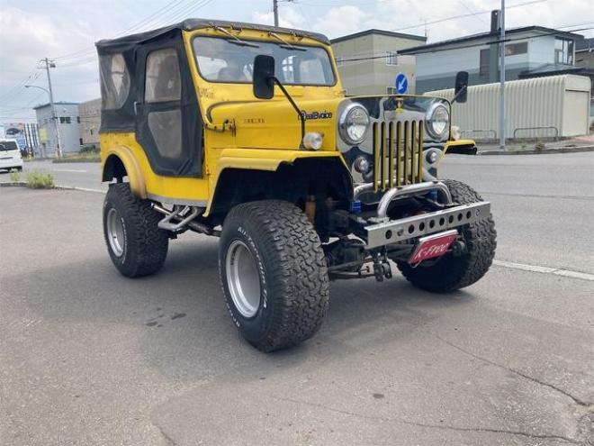 ジープ　ガソリン　２４００　　バケットシート　フルオープン　ロールバー　リフトアップ　社外アル　ミハンドル　マニュアル車 4WD 2400 2Dr