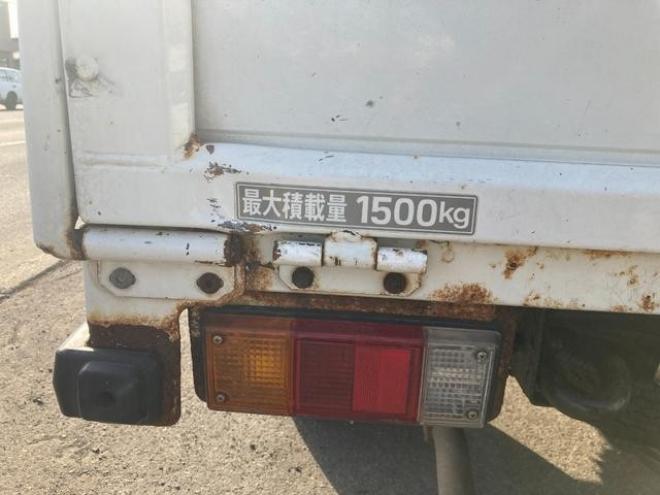 タイタンダッシュ 　マツダ　タイタンダッシュ　４ＷＤ　２０００ＣＣ　ディーゼル　スタッドレス付き 4WD 2000(D) 4Dr
