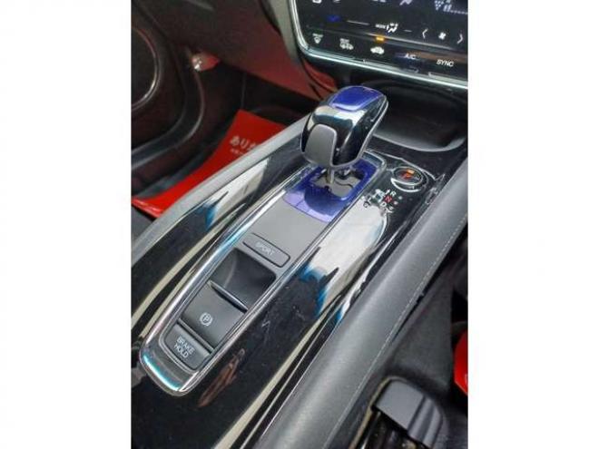 ヴェゼル1.5 ハイブリッド X ホンダセンシング ブリリアント スタイルエディション 4WD　塩害ガード塗装施工済み 1500