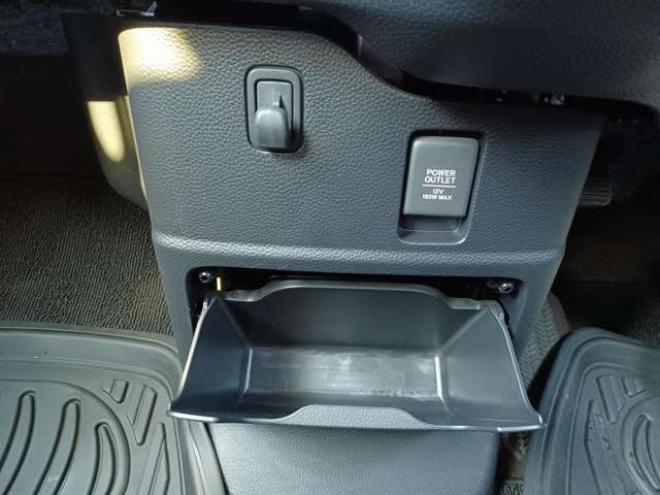 N-BOXカスタム 660 G L ホンダセンシング 4WD　塩害ガード塗装施工済み 660