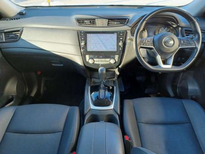 エクストレイル2.0 20Xi ハイブリッド 4WD　本州仕入れ塩害ガード塗装施工済み 2000