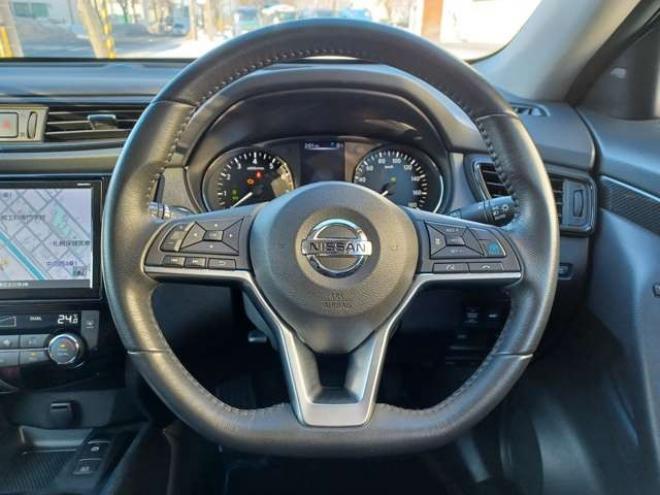 エクストレイル2.0 20Xi ハイブリッド 4WD　本州仕入れ塩害ガード塗装施工済み 2000
