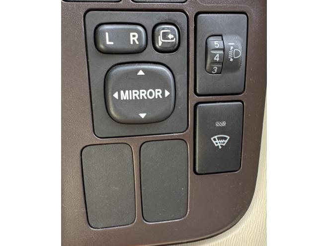 パッソPASSO 4WD X ユルリ走行少ない1000㏄パッソ入庫　スマートキー　寒冷地仕様　地デジナビ　バイザーエンジンスターター　記録簿1枚あり　スタットレス付 4WD 1000 ５Dr