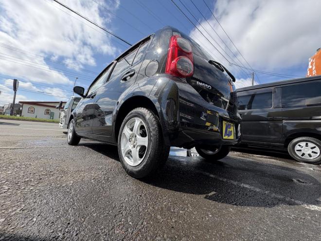 パッソPASSO 4WD X ユルリ走行少ない1000㏄パッソ入庫　スマートキー　寒冷地仕様　地デジナビ　バイザーエンジンスターター　記録簿1枚あり　スタットレス付 4WD 1000 ５Dr