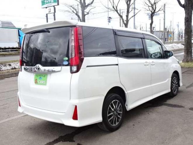 ノア2.0 Si 4WD　本州車　保証1年　Wパワスラ　ナビ 地デジ 2000