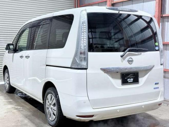 セレナ2.0 20X Vセレクション+Safety 4WD　下廻防錆TVナビBカメエンスタETC 2000