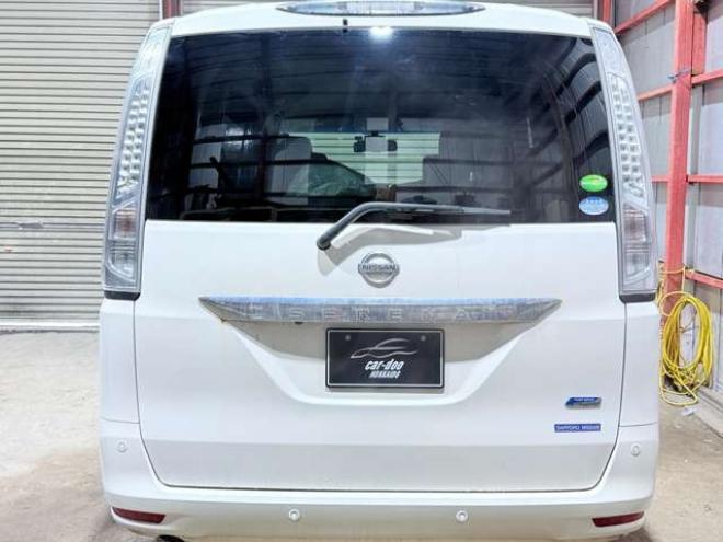 セレナ2.0 20X Vセレクション+Safety 4WD　下廻防錆TVナビBカメエンスタETC 2000