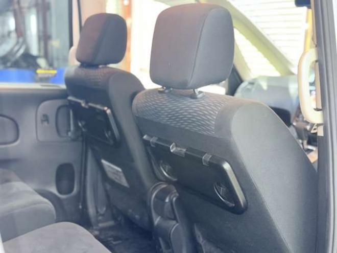 セレナ2.0 20X Vセレクション+Safety 4WD　下廻防錆TVナビBカメエンスタETC 2000