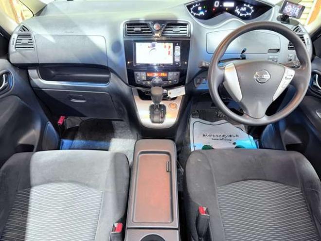 セレナ2.0 20X Vセレクション+Safety 4WD　下廻防錆TVナビBカメエンスタETC 2000