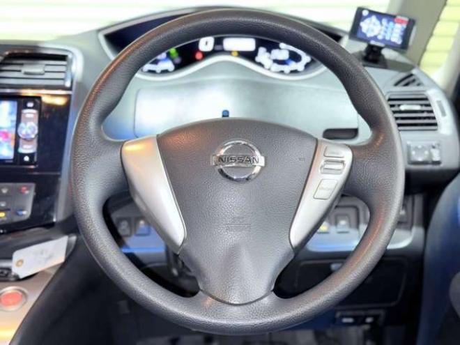 セレナ2.0 20X Vセレクション+Safety 4WD　下廻防錆TVナビBカメエンスタETC 2000