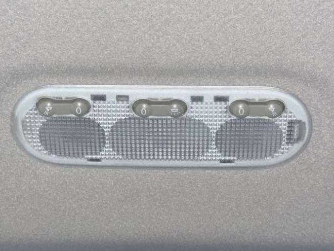 セレナ2.0 20X Vセレクション+Safety 4WD　下廻防錆TVナビBカメエンスタETC 2000