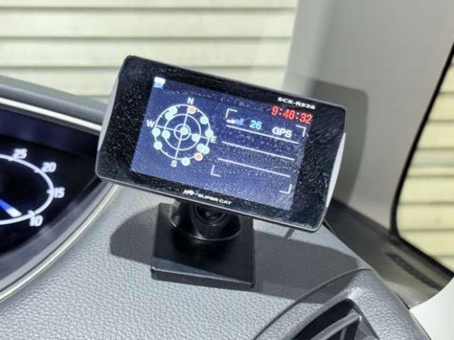 セレナ2.0 20X Vセレクション+Safety 4WD　下廻防錆TVナビBカメエンスタETC 2000
