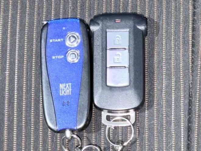 ekスペースカスタム T 4WD　下廻防錆TVナビBカメ 660