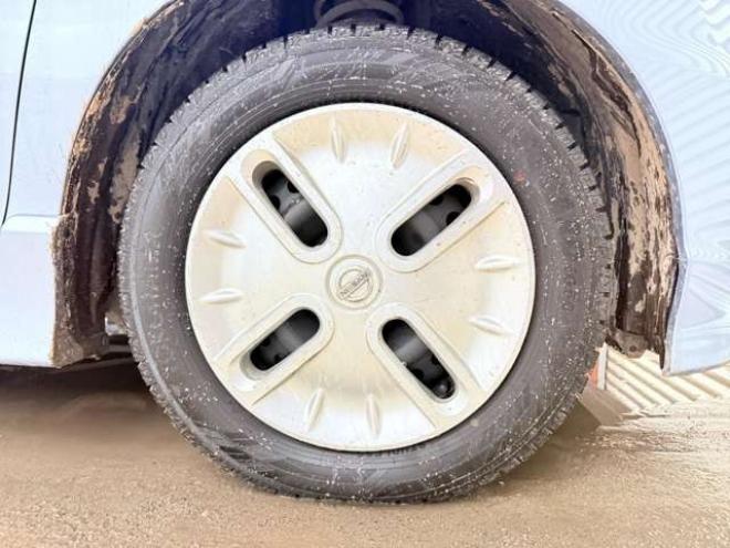 フリードスパイクハイブリッド1.5 ジャストセレクション　下廻防錆キーレスETC 2WD 1500
