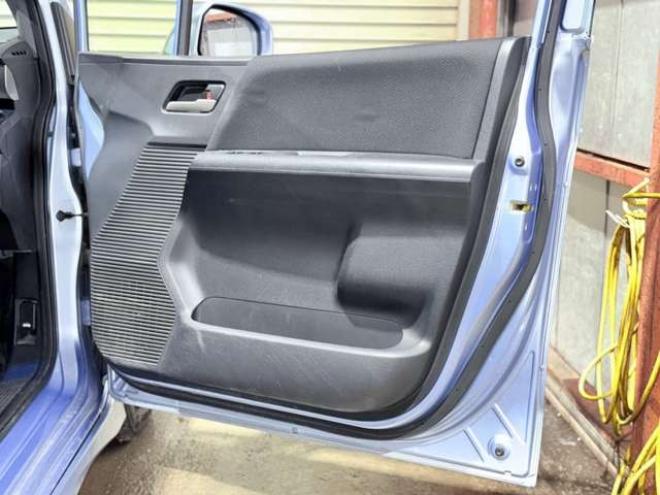 フリードスパイクハイブリッド1.5 ジャストセレクション　下廻防錆キーレスETC 2WD 1500