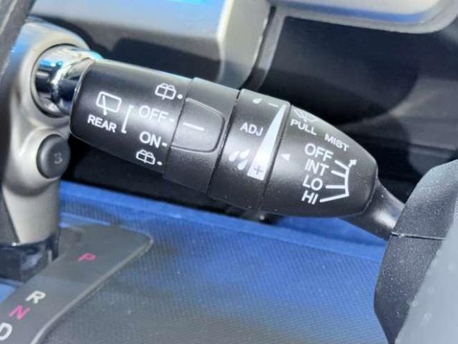 フリードスパイクハイブリッド1.5 ジャストセレクション　下廻防錆キーレスETC 2WD 1500