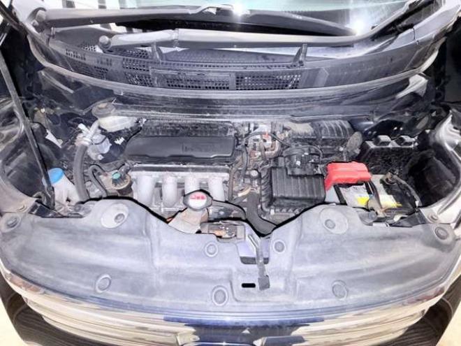 フリードスパイク1.5 G エアロ 4WD　下廻防錆ドラレコTVナビBカメエンスタETC 1500