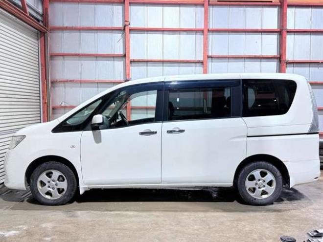 セレナ2.0 20X 4WD　下廻防錆DレコTVナビエンスタETC 2000