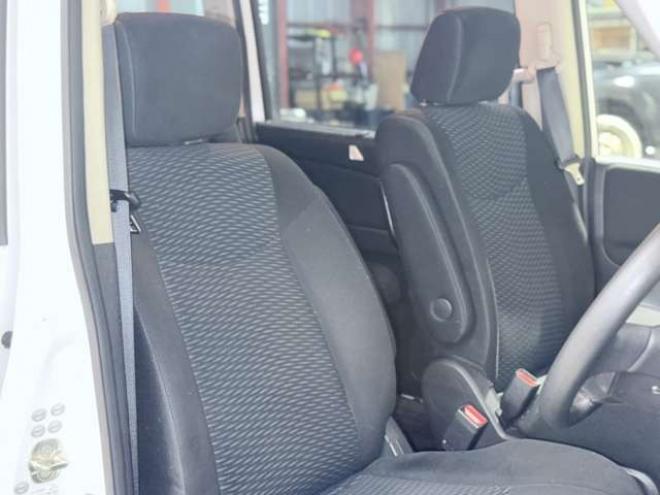 セレナ2.0 20X 4WD　下廻防錆DレコTVナビエンスタETC 2000